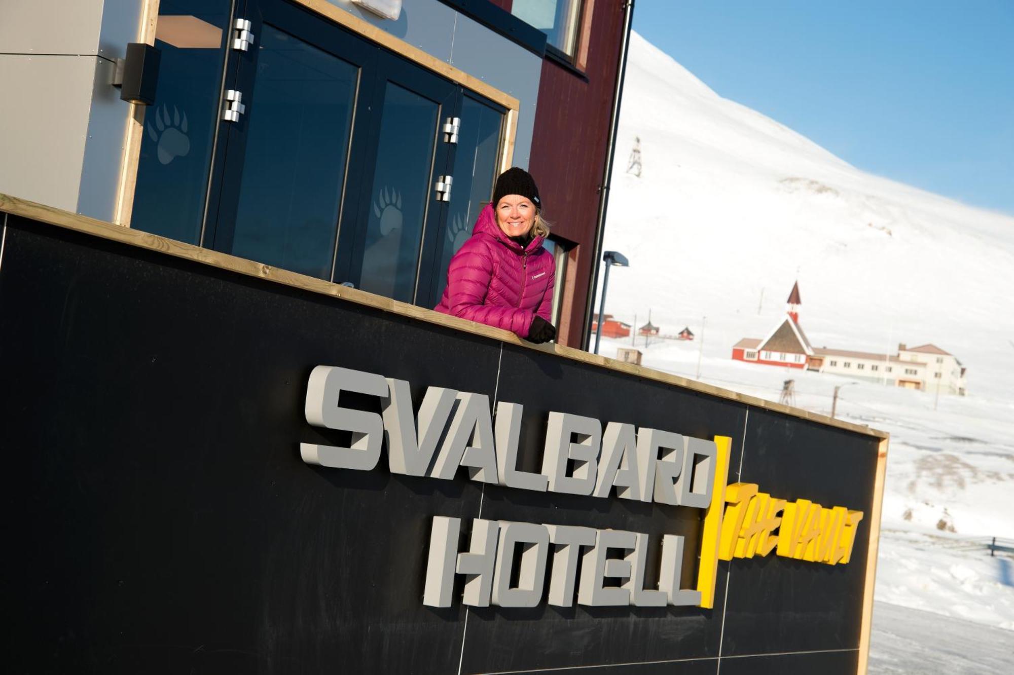 Svalbard Hotell | The Vault Longyearbyen Exterior photo
